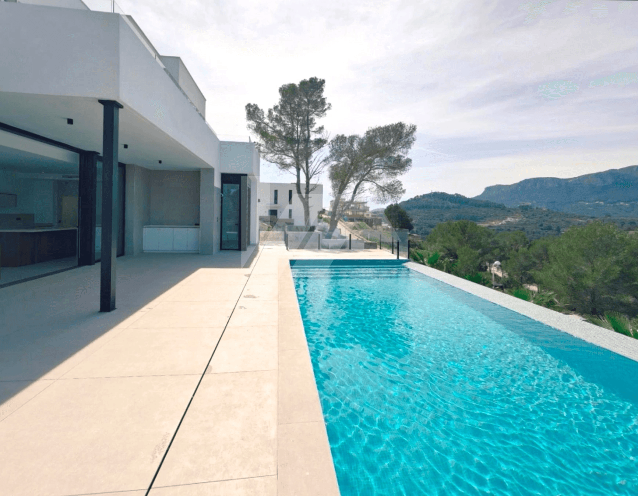 Villa moderna en venta en Calpe, Costa Blanca.